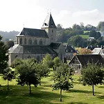 Centre